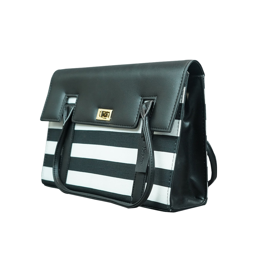 SATCHEL BLACK